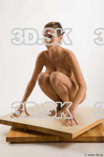 Kneeling reference of nude Leah 0002